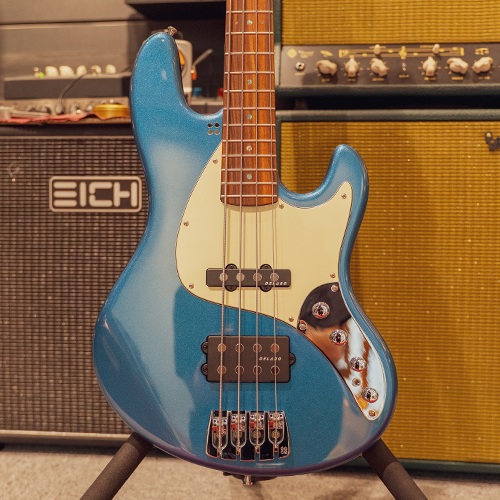 Blue Microphones Sandberg 샌드버그 베이스기타 California TM4 (Lake Placid Blue / Highgloss)