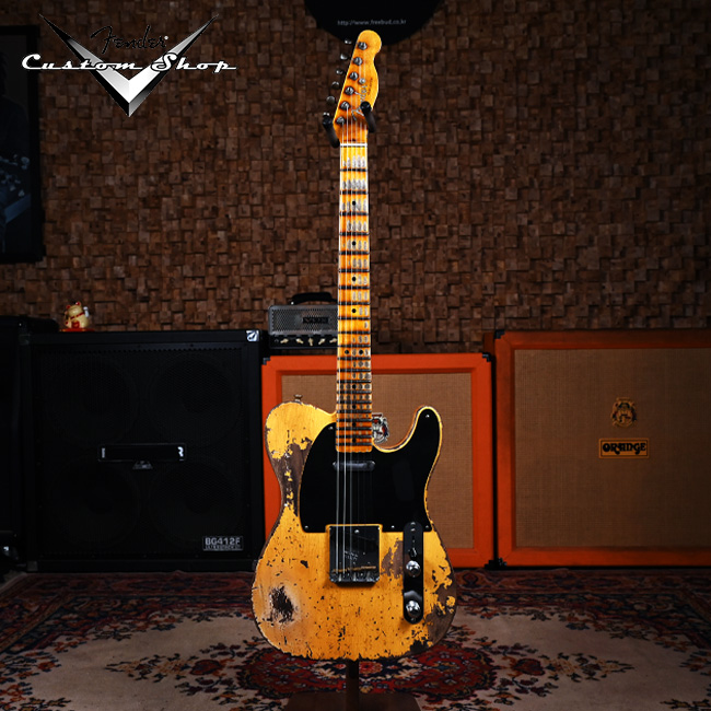 Fender USA Custom Shop 1952 Telecaster Super Heavy Relic Aged Nocaster Blonde (923-1016-757)