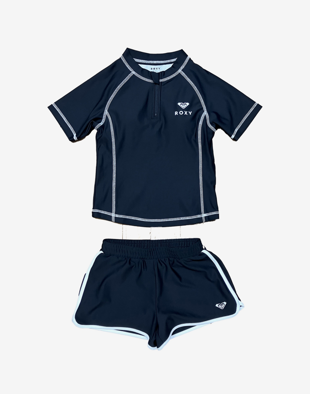 록시 BRIGHT RIDE 반팔 래쉬가드 세트 (TG21KI810BLK)