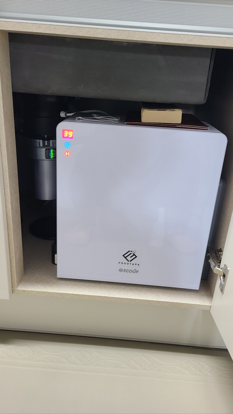 bdfb110723584b9a4329b4e0230bead9_101118.jpg bdfb110723584b9a4329b4e0230bead9_101118.jpg