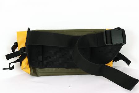 STREAM TRAIL 방수가방힙색 226527