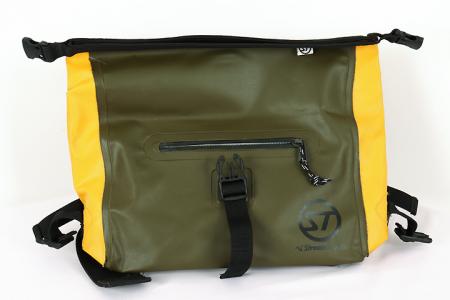 STREAM TRAIL 방수가방힙색 226527