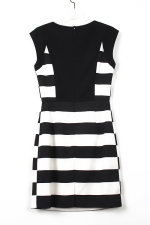 LINE 원피스(XS) 코317360B