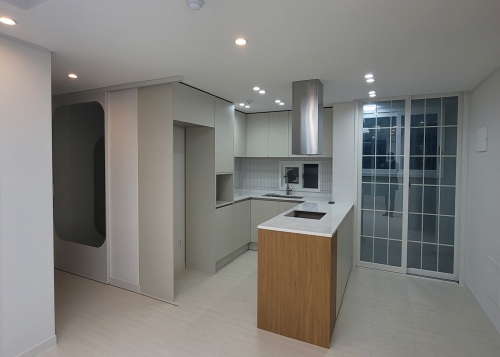 비브랜드 키친 & PET & 오로라