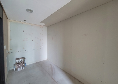 1-4.철거(붙박이장 철거)