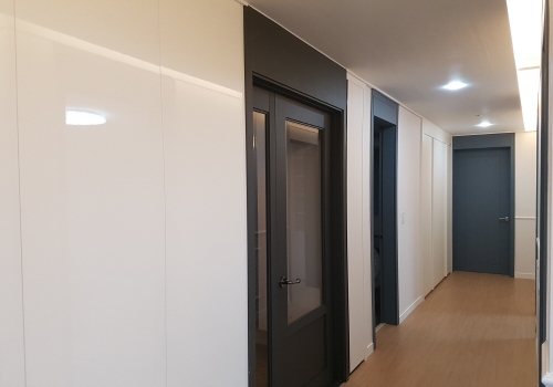 8.18-필름공사-중문도어 필름