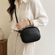 데일리 미니 블랙백