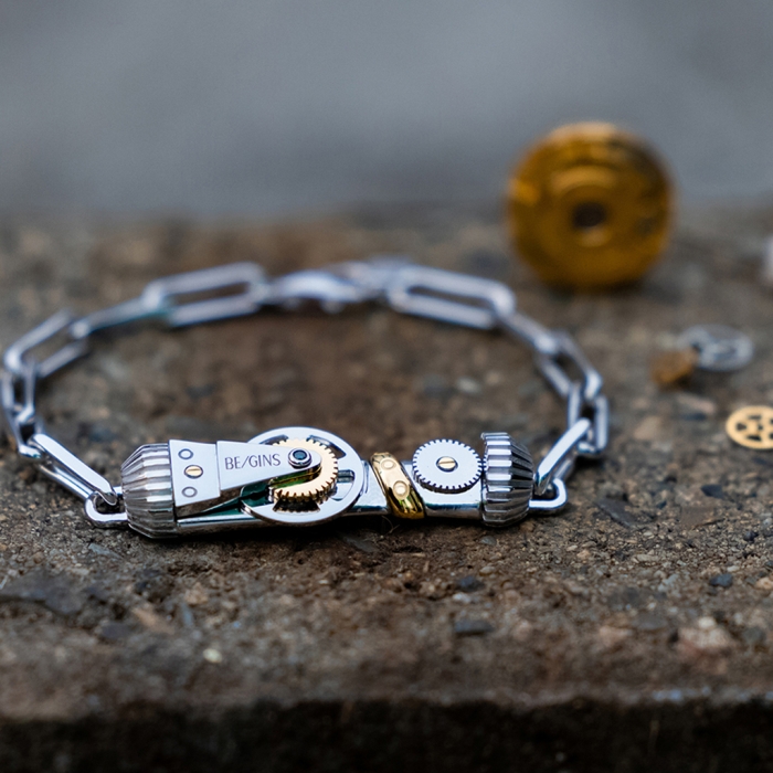 TIME MOVEMENT BLUE DIAMOND BRACELET