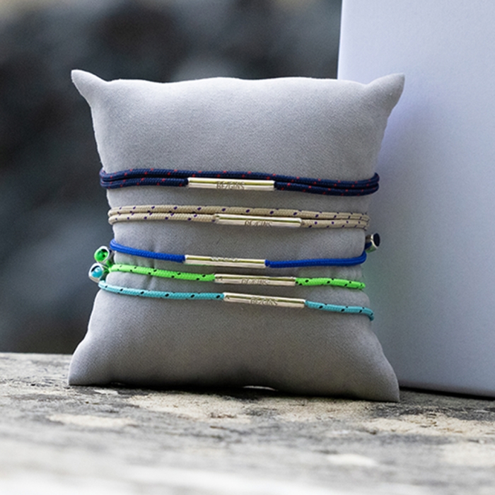 LA LIGNE DOUBLE STRING BRACELET NAVY DOT