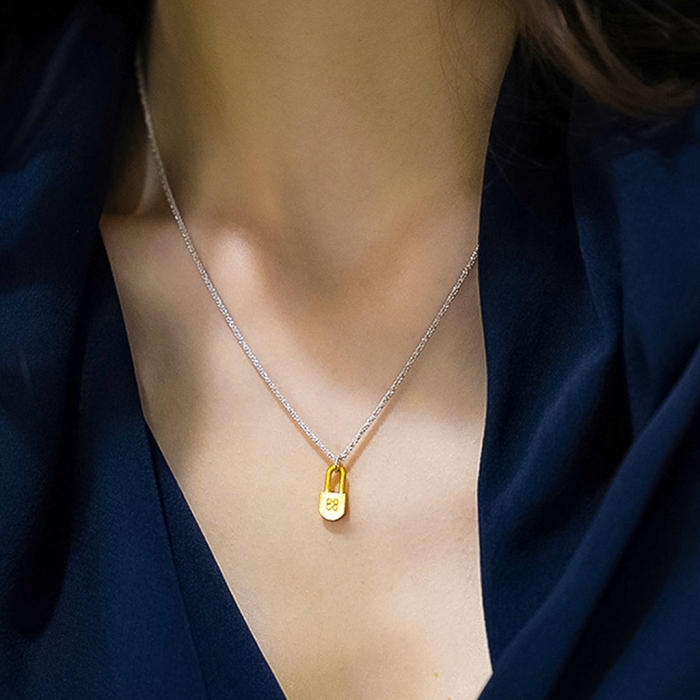 BB MINI LOCK NECKLACE