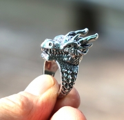 강력한 카리스마 명품디자인 페렝 드레곤 은빛백금색 용 반지   s561