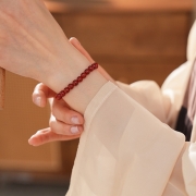 미르보석  8mm 진홍복운 천연 주사 염주  불교 스님 불자 합장주 소원성취  s1551