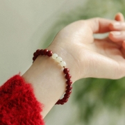 봉연당 8mm  7A등급순도 최고품질 천연광물 붉은주사 화전옥 팔찌 장사 주식  재물흥왕 액난예방 재수대통  소원성취 부적 염주    s1779