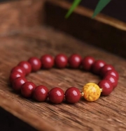 봉연당 웅황 주사 5A등급순도 크리스탈 10mm  염주 장사 주식 재물흥왕 삼재액막이 재수대통 부적비방 팔찌  s1894