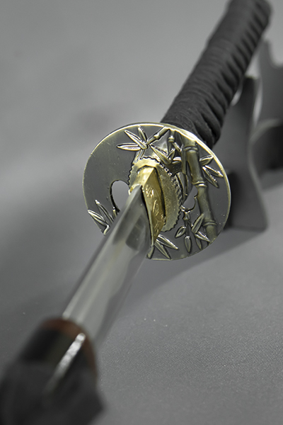 YK 010 일본도 중량 가검