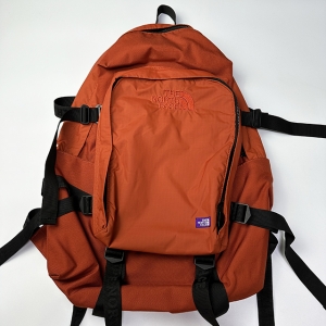 THE NORTH FACE PURPLE LABEL