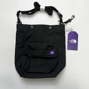THE NORTH FACE PURPLE LABEL