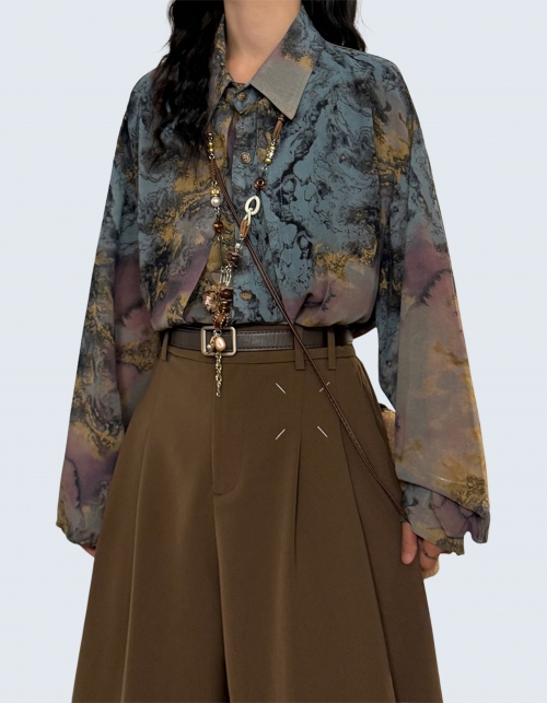 Floral fake two-piece long-sleeved shirt
