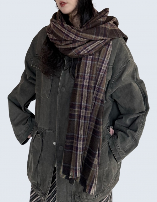 retro-checked scarf