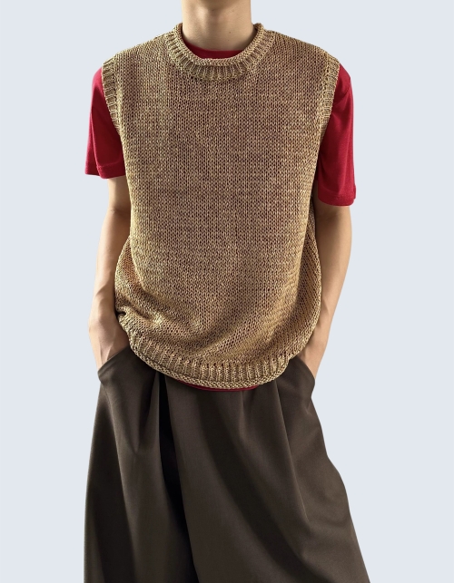 Pullover Style Round-Neck Knitwear