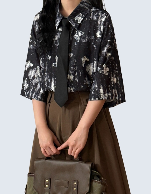 Loose-Fit Butterfly Short-Sleeved Shirt