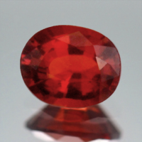 매혹적인 색감의 희귀보석 천연 클리노휴마이트 나석 0.65ct