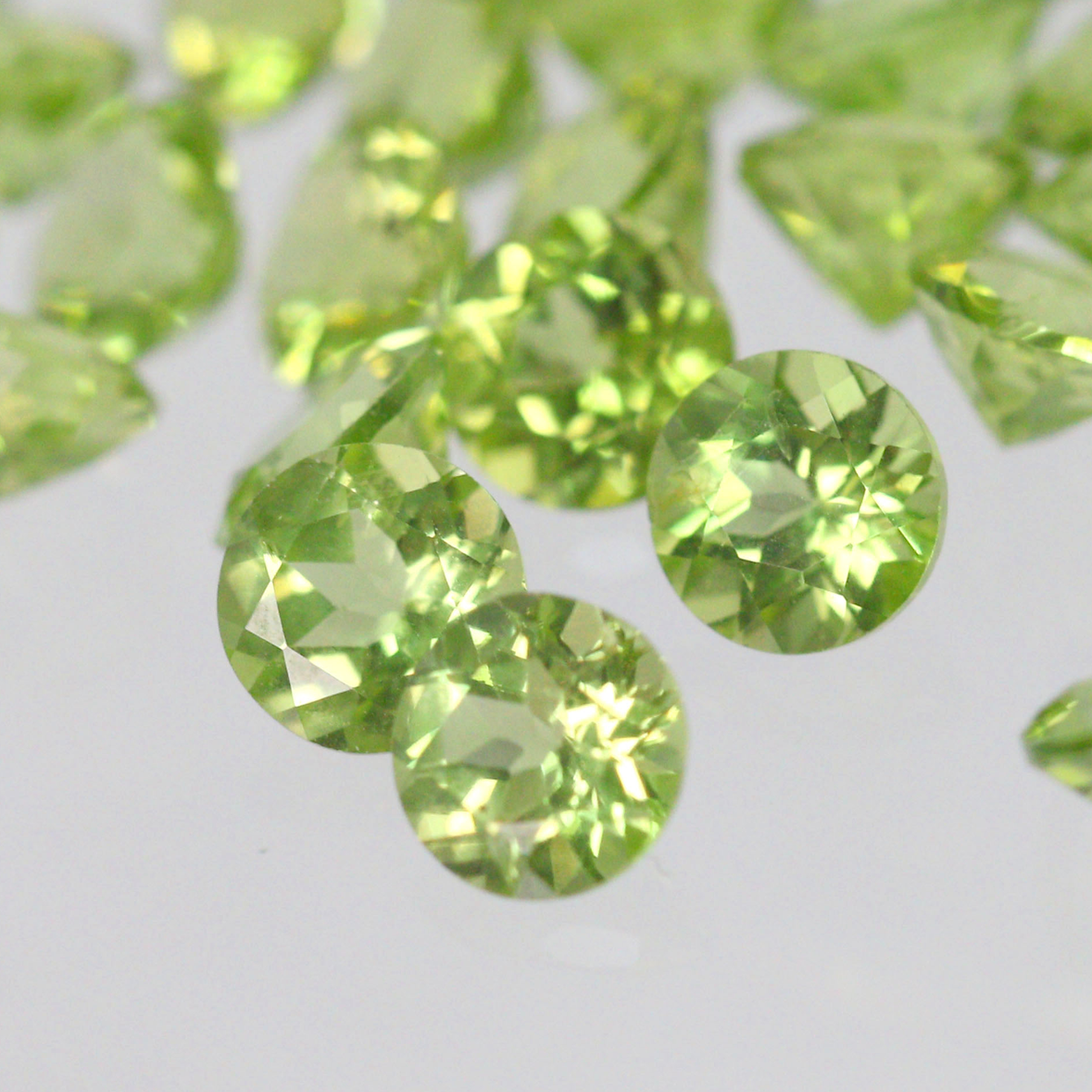 천연 페리도트(감람석) 나석 원석 라운드컷 3.5mm,4mm,5mm Peridot 8월탄생석