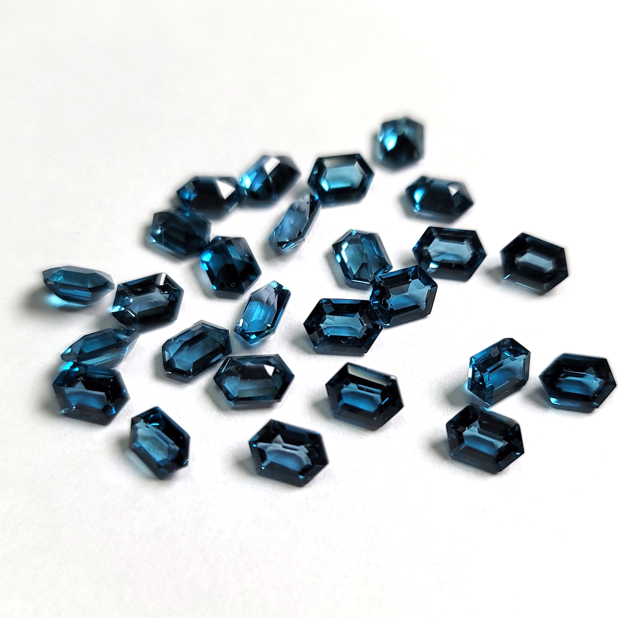 천연 런던블루 토파즈 나석 원석 6x4mm 헥사고날 팬시컷 Topaz 11월탄생석