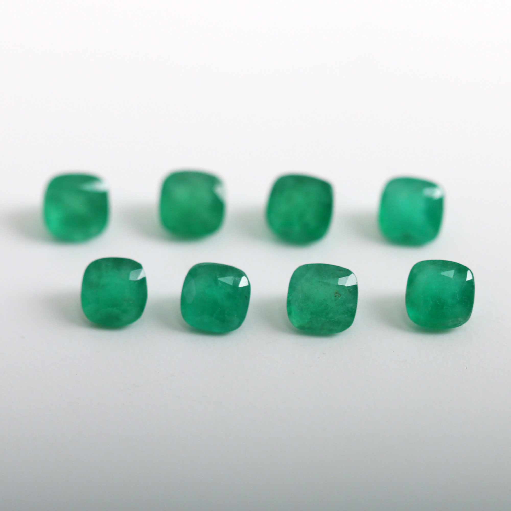 천연 에메랄드 나석 원석 4mm 쿠션컷 Emerald 5월탄생석