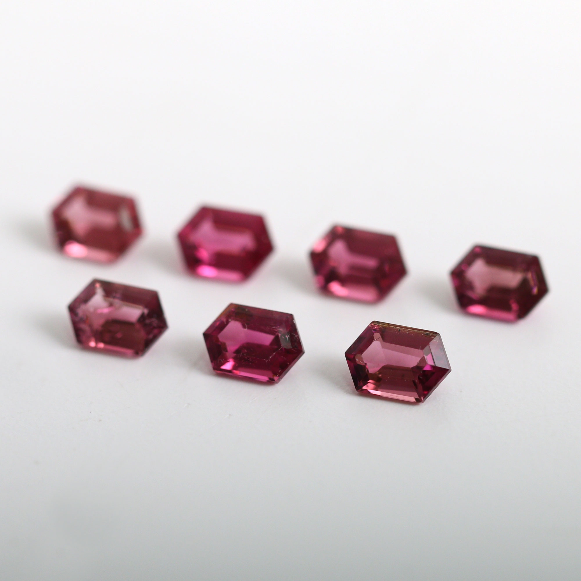 천연 핑크 투어멀린 나석 원석 6x4mm 헥사고날 팬시컷 Tourmaline 10월탄생석
