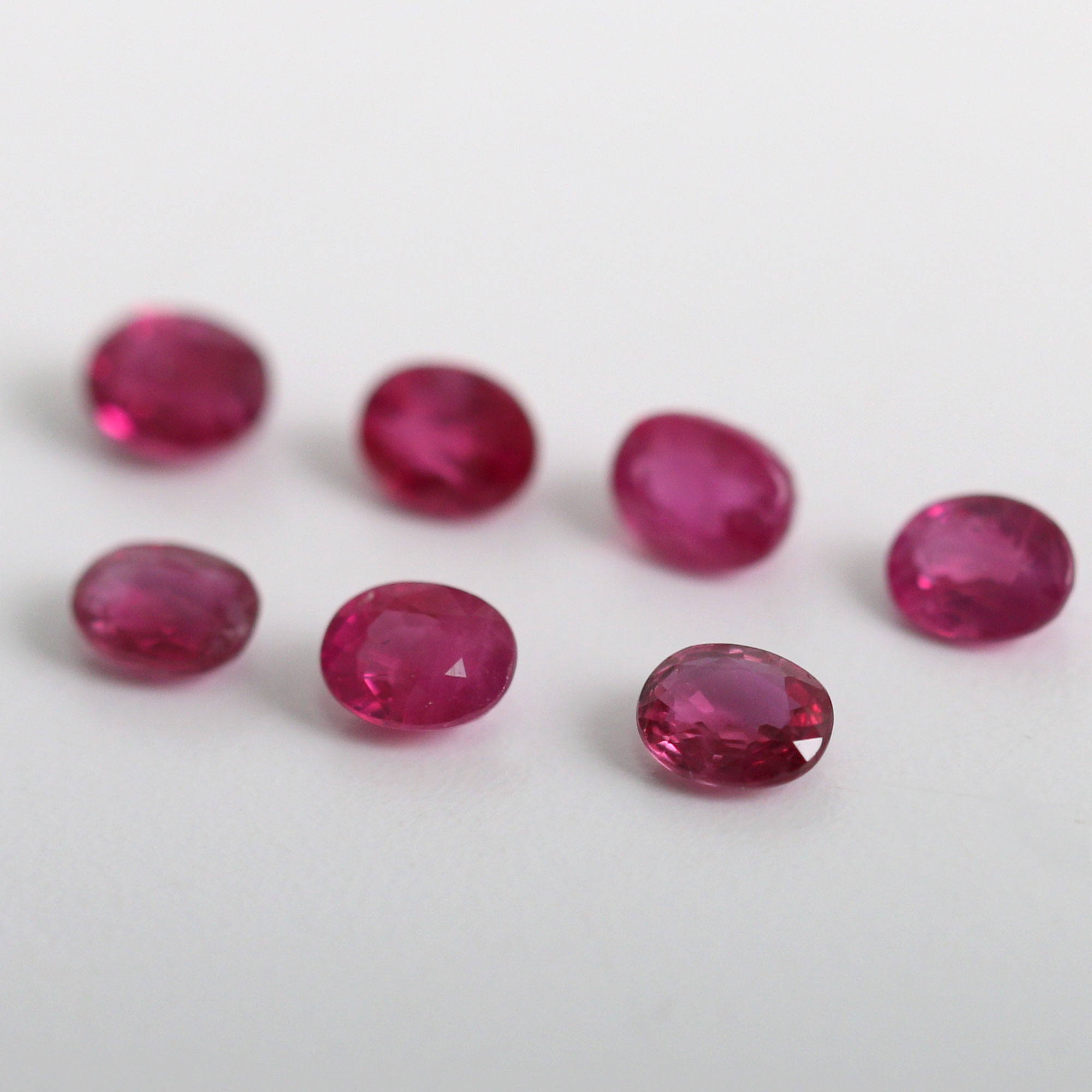 천연 루비 나석 원석 4x3mm, 4.7x3.7mm, 5x4mm 오벌컷 Ruby 7월탄생석