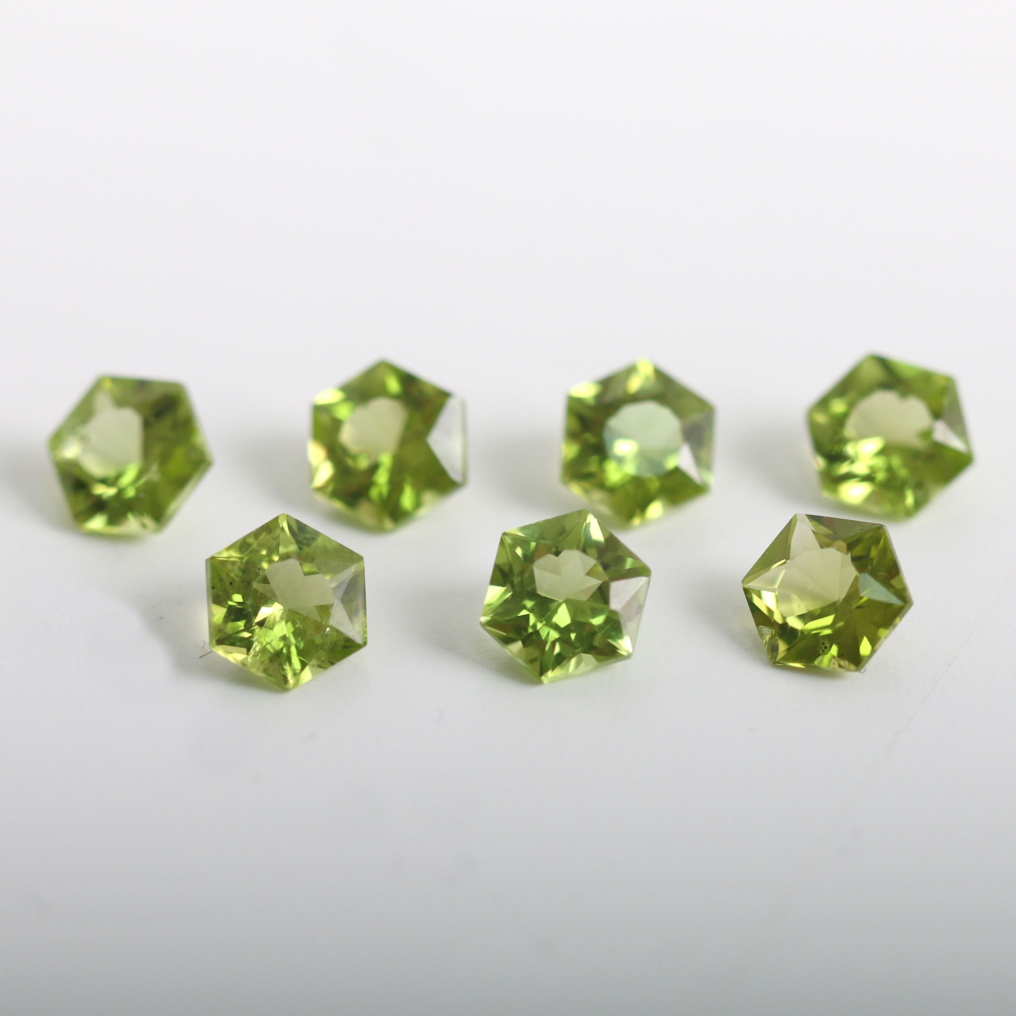 천연 페리도트 나석 원석 5mm, 6mm 헥사고날컷 Peridot 8월탄생석