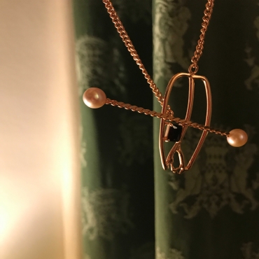 펄튤립 네크리스