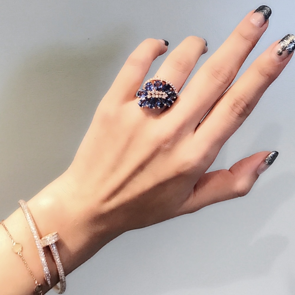 블루사파이어 & Diamond Ring