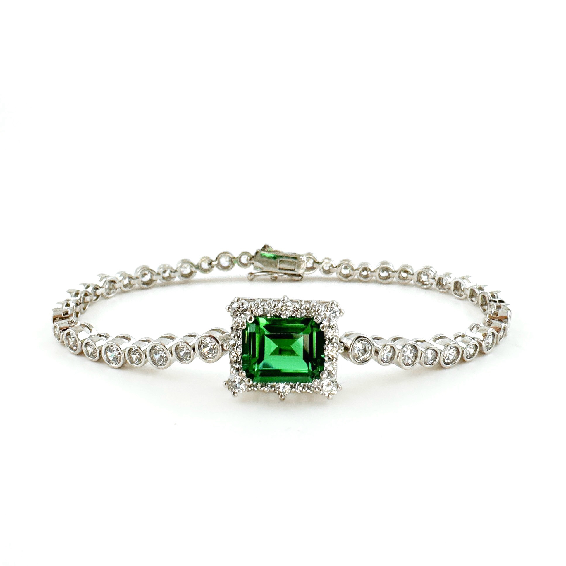 Green Emerald Cut Bracelet (그린 에메럴드컷 베젤 테니스 팔찌) Silver925