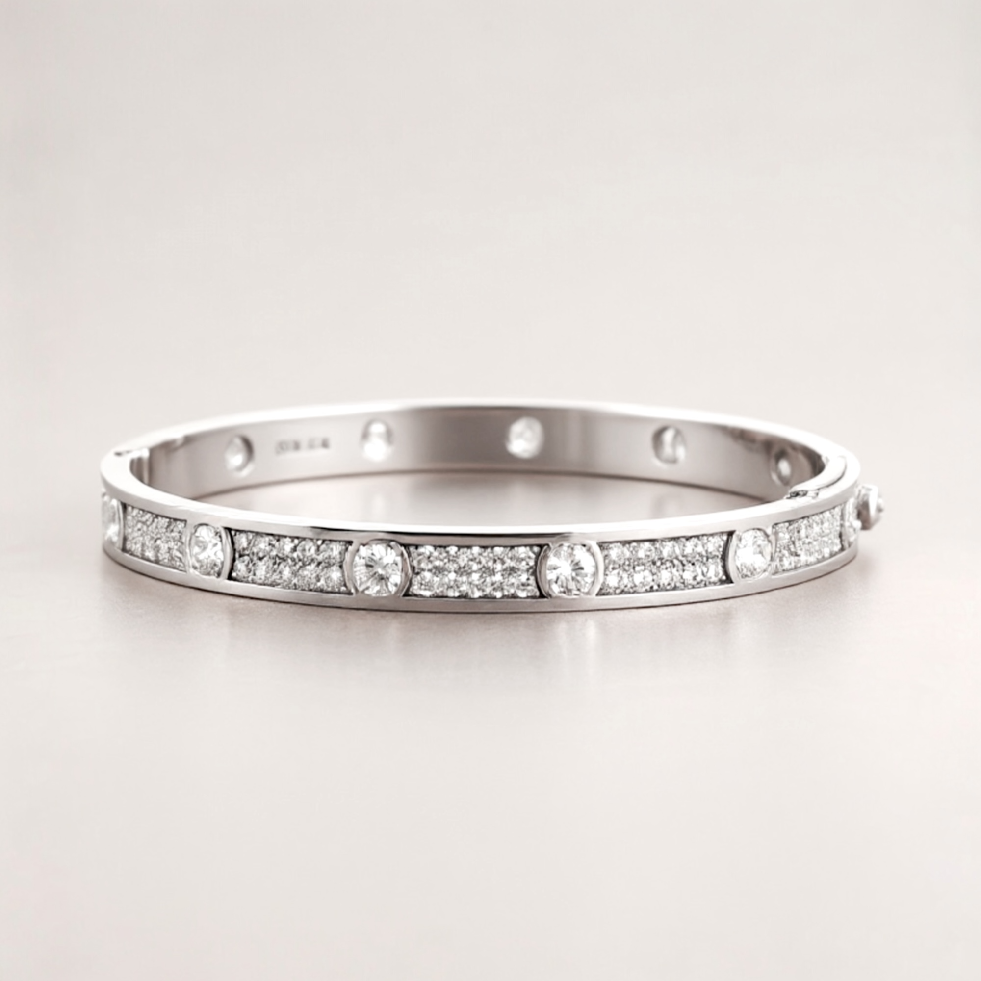 Celeste Pave Bangle (셀레스트 파베 뱅글) _Silver925