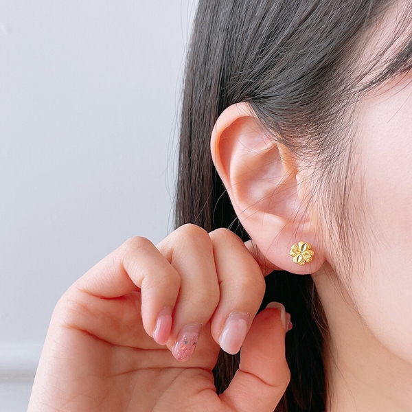 (999제품) 미니 크로바 순금 귀걸이 1.875g + 18K 침