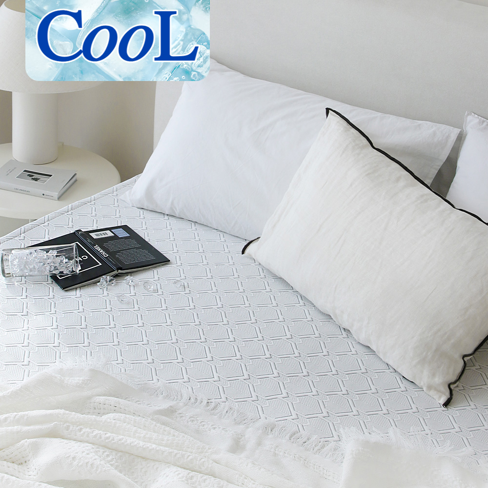 큐브 아이스쿨링 듀라론 냉감패드 여름 침대패드