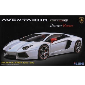 1/24 아벤타도르 LP700-4 비앙코 로쏘(125640)
