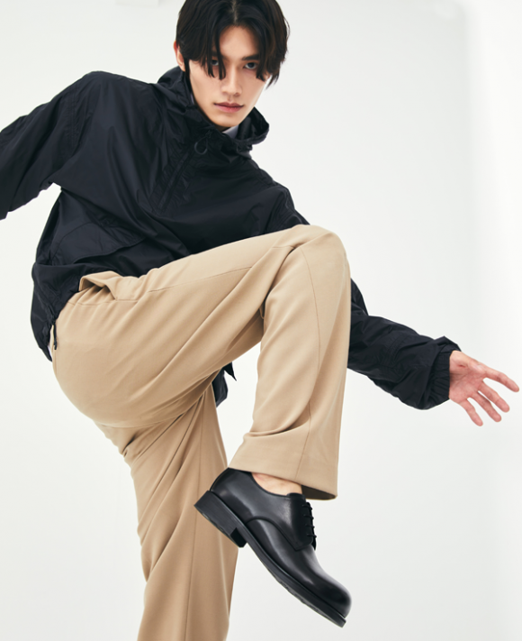 볼륨 라운드 더비슈즈 522431003