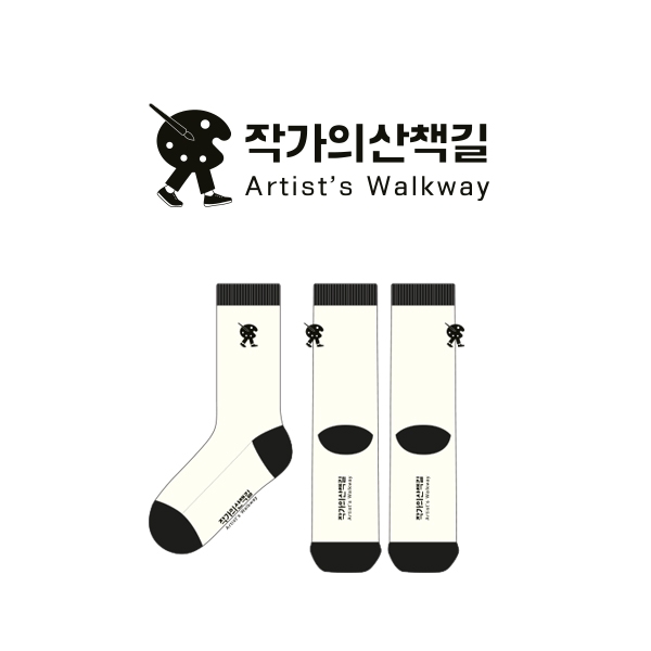 작가의산책길의 패션 자수 장목양말 제작사례