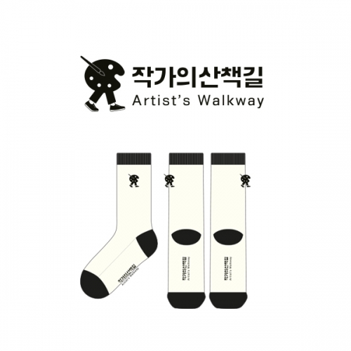 작가의산책길의 패션 자수 장목양말 제작사례