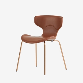 줄리아 로즈골드