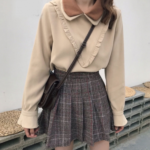 더블카라 러플 블라우스 더블카라 러플 블라우스