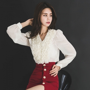 비대칭 절개 진주 스커트 (블라우스+스커트 set) anymore