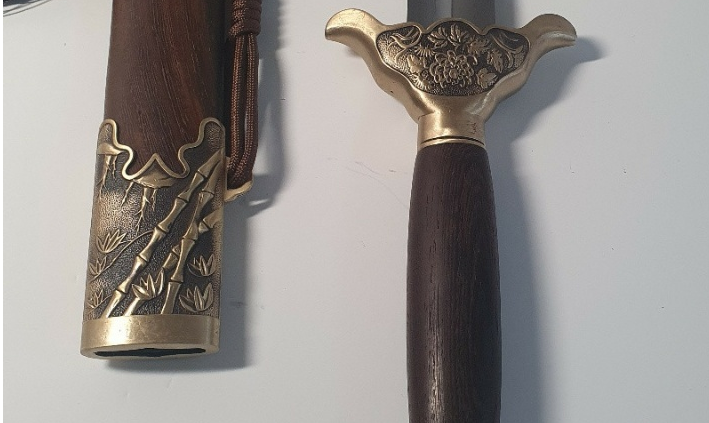 대조영도검1189매난국죽 태극검 연검 접쇠화문강 수련용가검 장식용도검 야인도검