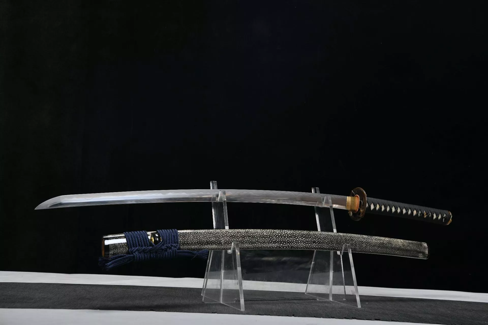 대조영도검2181  백도무사도 화문강진흙열처리 순동금은상감  전포천연진주어피