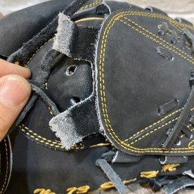 [수리] 글러브 끈고리 교체 웹파괴부 수리 일본산 가죽 사용