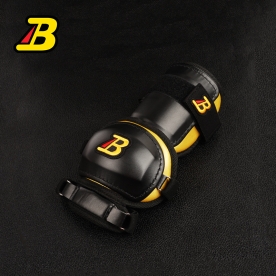 벨가드 프로페셔널 트리플 암가드 블랙/골드 BTP-333