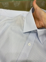 여름 연블루 마름모 패턴 셔츠